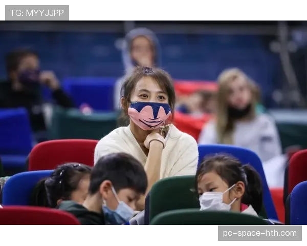 一球致胜网球大奖赛512名业余选手角逐,孙一鸣夺冠获百万元奖金 一球致胜网球大奖赛512名业余选手角逐,孙一鸣夺冠获百万元奖金